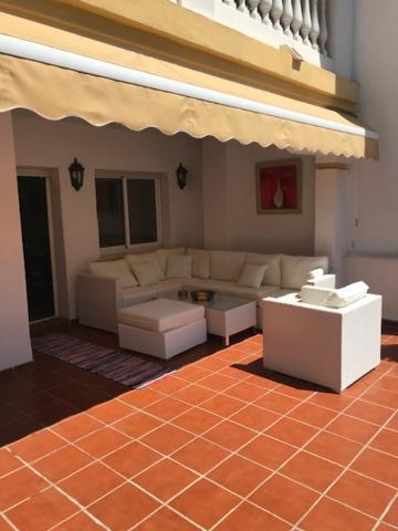 Hacienda Nagueles 1, 2 Bed 2 Bath, Large Terrace 400M From Beach Marbella Eksteriør bilde